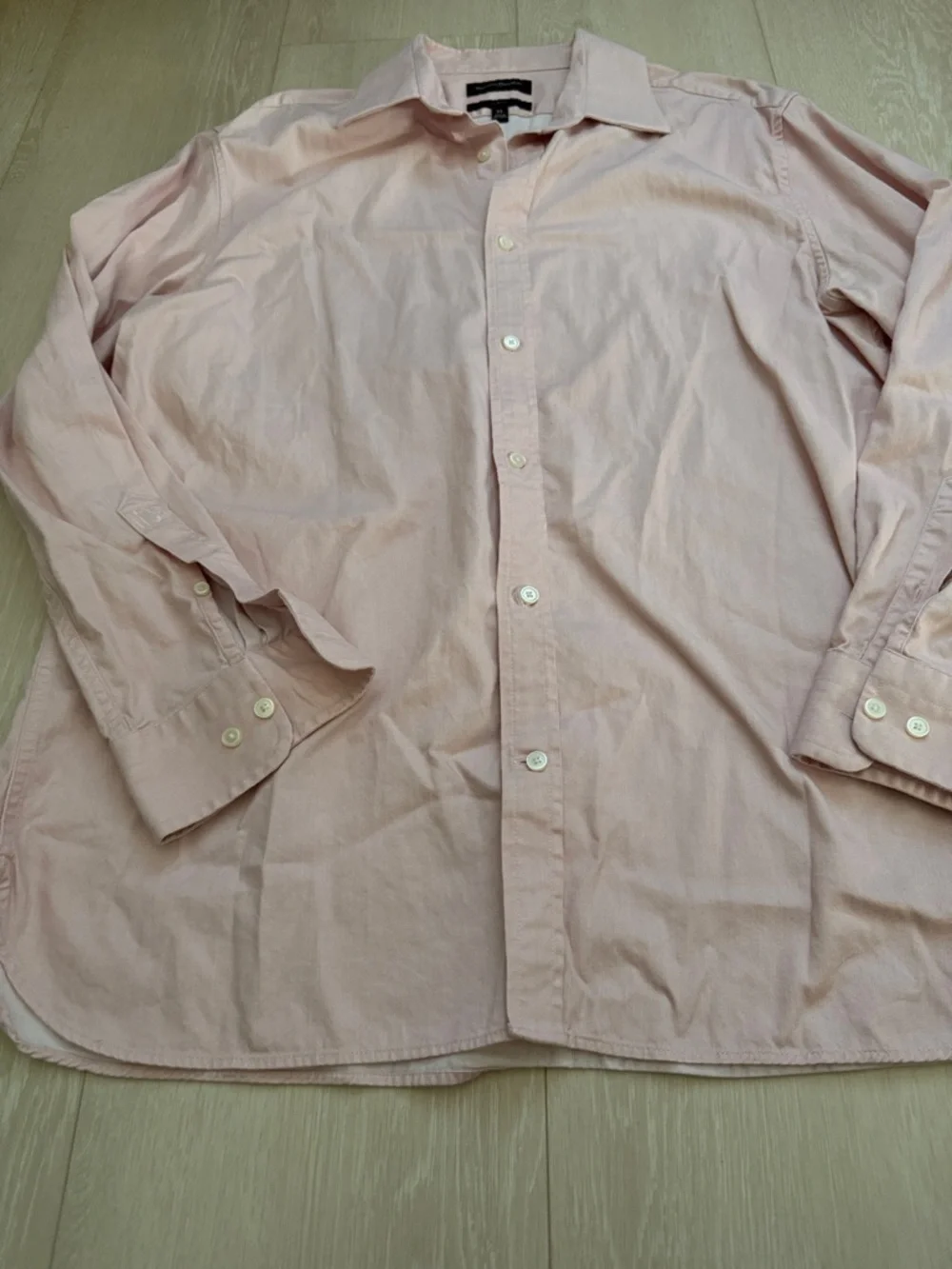 Banana Republic Bundle of 2 Light Blue and Soft Pink Dress Shirts